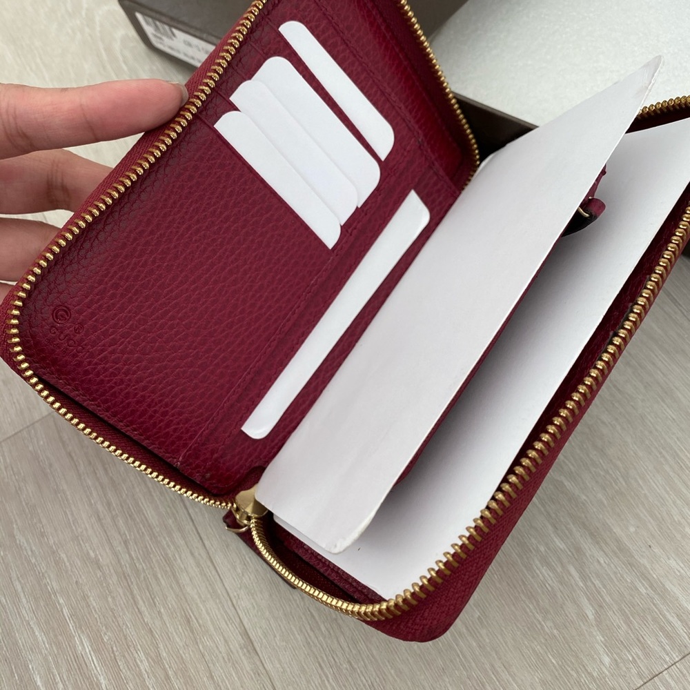 Gucci Wallet - Picture 3 of 8